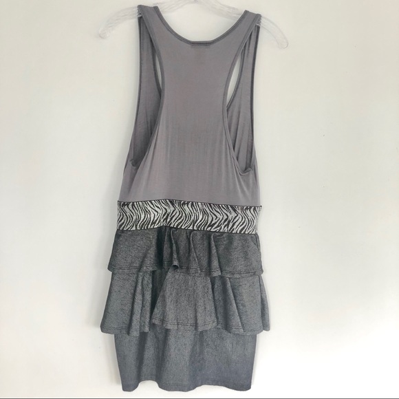 Gray Sleeveless Banded Ruffled Mini Dress Size L - Picture 4 of 6